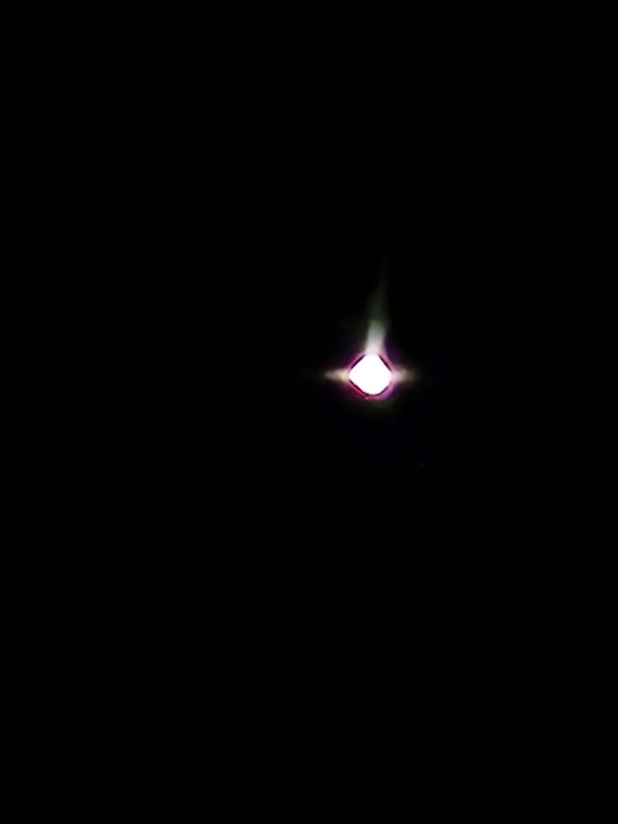 WeLiveIn1984's tweet image. Local moon and stars through the firmament via S23 Ultra 100× zoom.#flatearth #fakespace