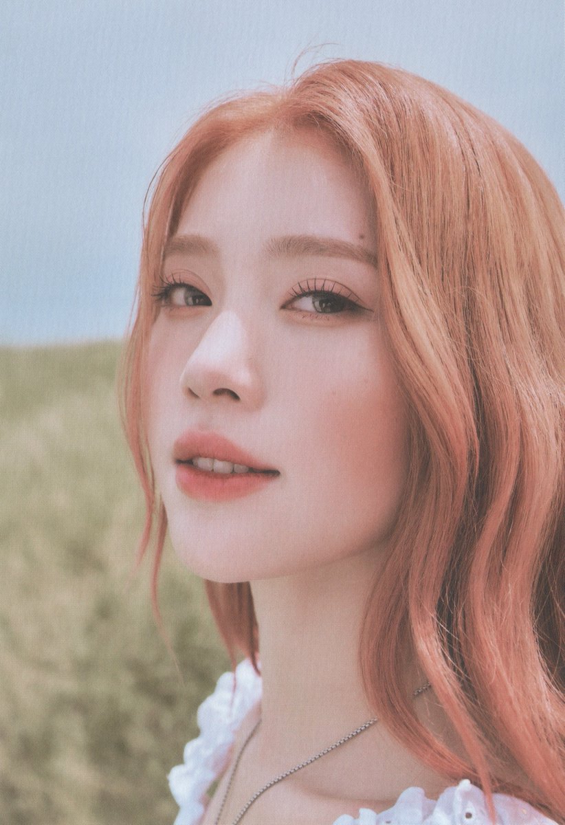 xiaotingpics's tweet photo. she owns this concept https://t.co/Cy8EXy8NWC