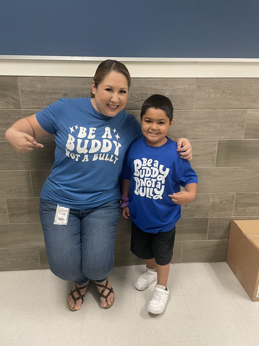 Word Day of Bullying Prevention Day at Patlan💙 #BeKind #BlueUp #BlueShirtDay <a href="/PatlanES/">Patlan Elementary</a>
