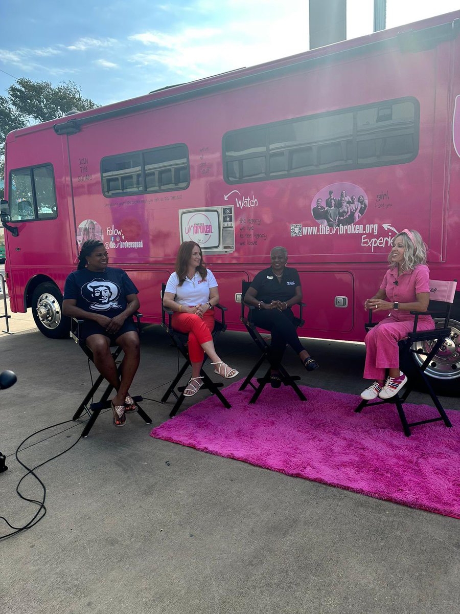BigTexNews's tweet photo. More behind-the-scenes action at the @StateFairOfTX.🤠 https://t.co/cZt5X1VW1k