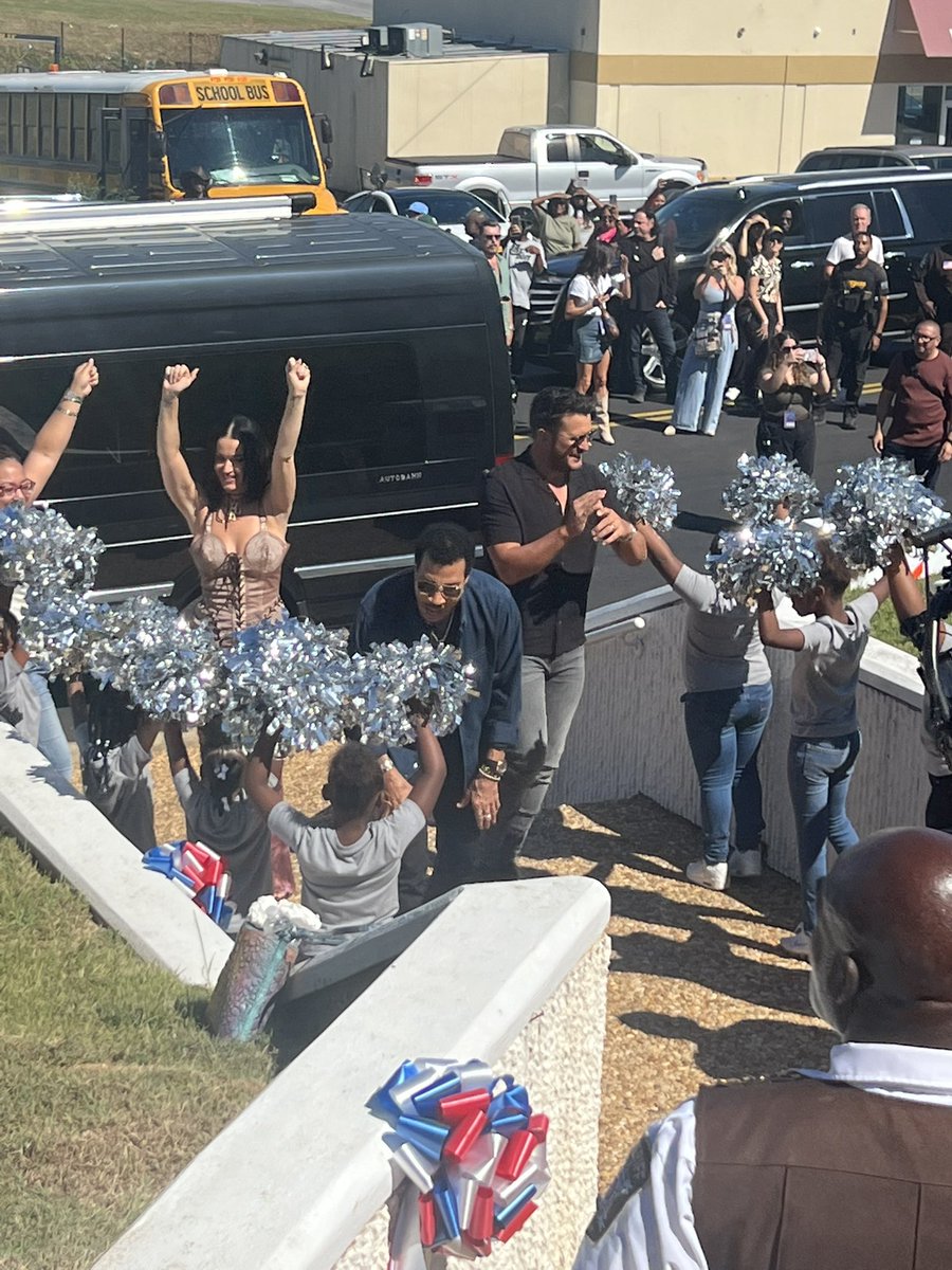 Here are a few pics from today in Tuskegee!!! <a href="/LionelRichie/">Lionel Richie</a> <a href="/katyperry/">KATY PERRY</a> <a href="/lukebryan/">Luke Bryan</a> <a href="/AmericanIdol/">American Idol</a>