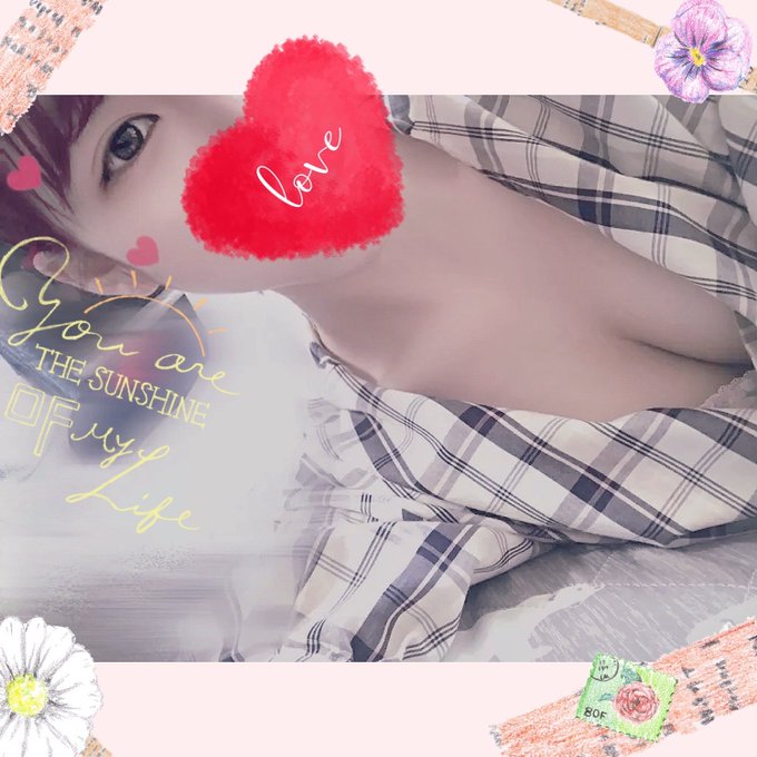 準備できたから行ってきまーす❣️ 今日は準備してることのお勉強デーなのです✨  写真に写ってないけどお団子にしたの☺️  渋谷をぶらぶらしてるから見かけたら声かけてもいいよ🎀 https://t.co<a href="/tag/ai%E3%81%88%E3%82%8A%E3%81%88%E3%82%8A"class="tags"><span>#aiえりえり</span></a>