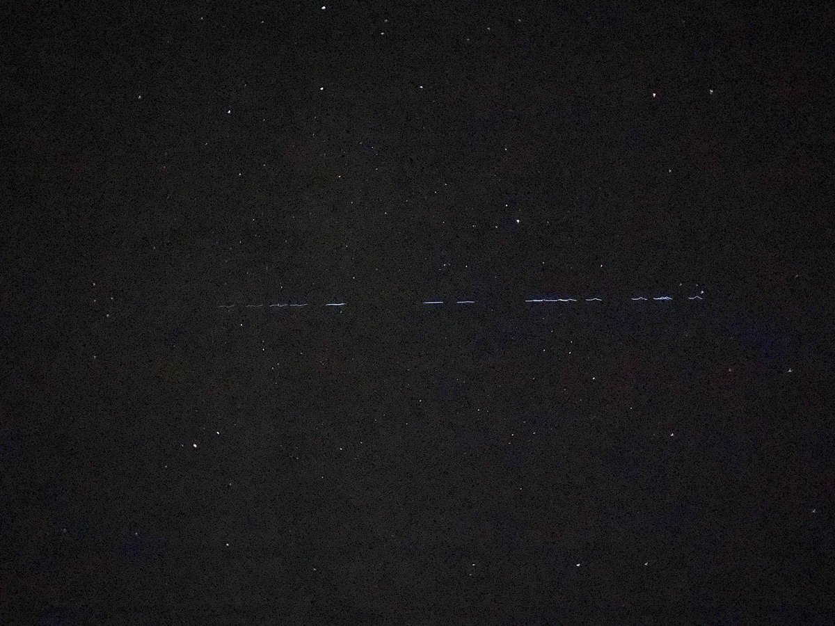 Sebastard724's tweet photo. Shits crazy @elonmusk just watched the #Starlink launch from Auburn, AL https://t.co/xoJEV2E6Ui