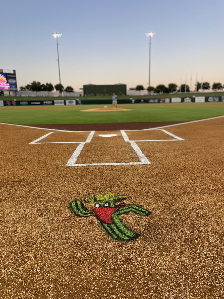 Surprise Saguaros Opening Night 🌵
#azfallleague