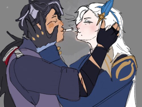Fishdoart1's tweet photo. They’re so gay, good for them 

#GenshinImpact #Neuvillette #Wriothesley #Wriollette https://t.co/Gie67flg3I