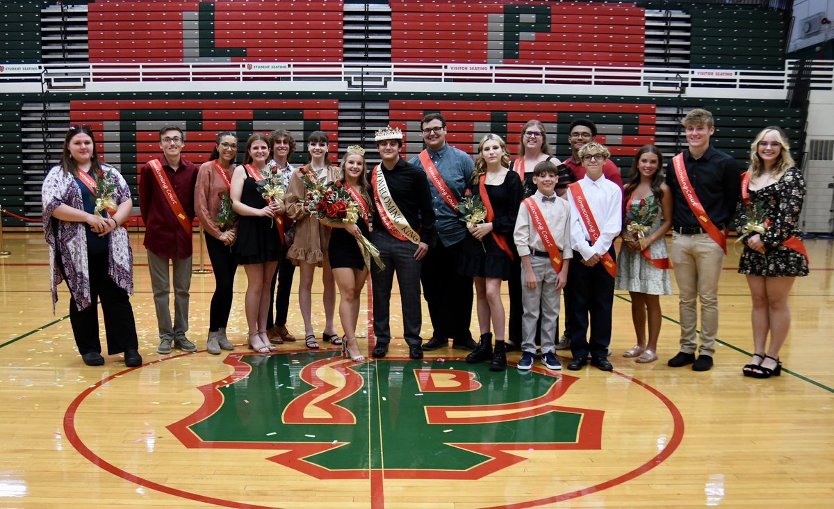 LPCavaliers's tweet photo. LaSalle-Peru Township High School seniors Madison Schweickert and Aiden Anderson were named 2022 Homecoming Queen and King during the LPHS Variety Show on Monday night in Sellett Gym. The annual Homecoming Variety Show also featured 14 student performances. https://t.co/5tlsEy448Q