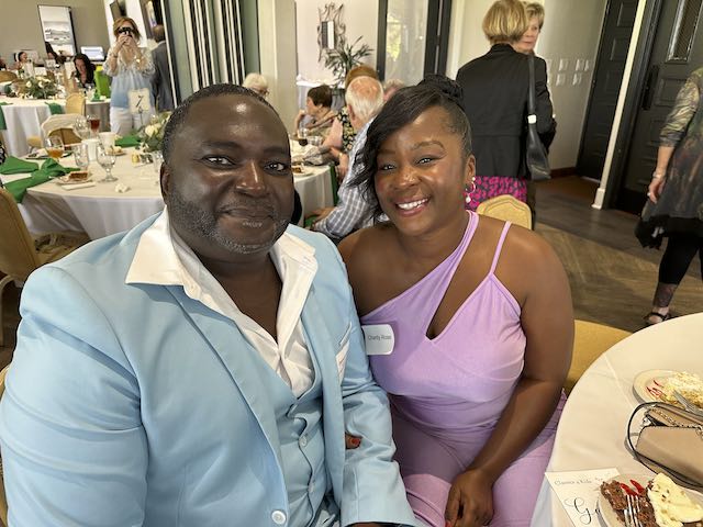 Anne Fennell tweet media