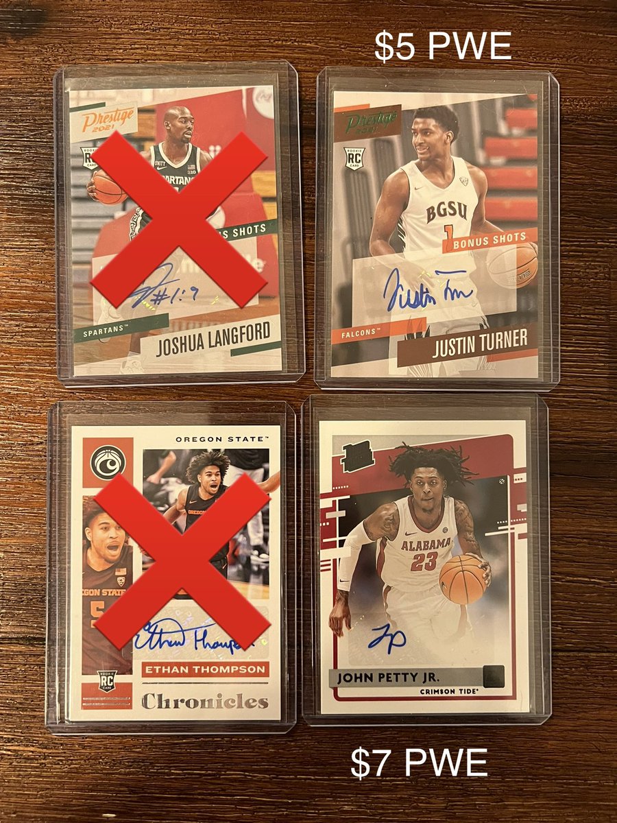 RobRipsCards's tweet photo. @HiveCards @NickPerry8 Bowman, football, and Draft Pick Chronicles Basketball https://t.co/ppz1botdSg
