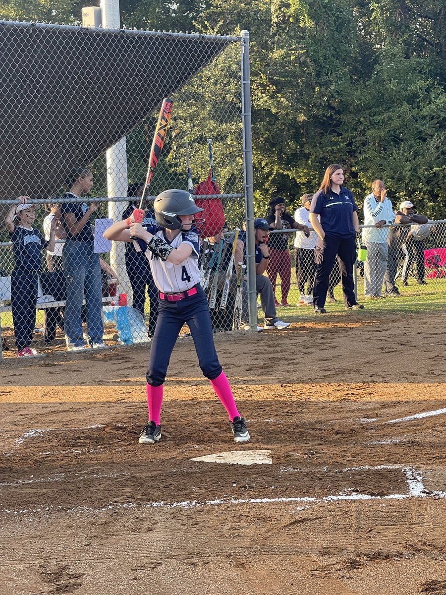 JolliffMiddle's tweet photo. The Jags prevailed over the @IndianRiverMid1 Braves tonight with a 3-way win! A few action snapshots from this evenings games! Keep on https://t.co/C3nhmb7qUm Jags! #nextlevelJags #sportslife #GameOnJags #winningmindset https://t.co/IJw3Q285QK