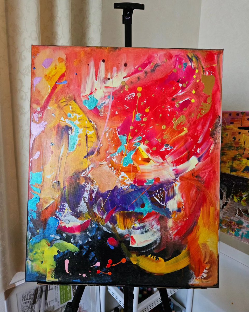 lisasmith2583's tweet photo. Full of vibrancy and warmth  , one of my larger pieces, volcanic eruption all freshly varnished with high gloss ✨️😍☺️ 65X53cm ,abstract, acrylics on canvas. Available, DM if interested ✨️😊 #myart #artist #emergingartist #abstractart #artsoninstagram #art #homedecor. https://t.co/qwhNCsbLLt