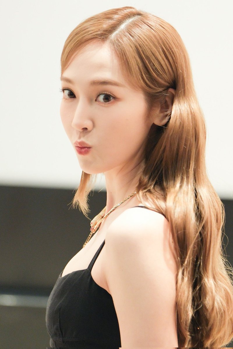sicafiles's tweet photo. my lovely J 🩷 https://t.co/HNP4ADXPad