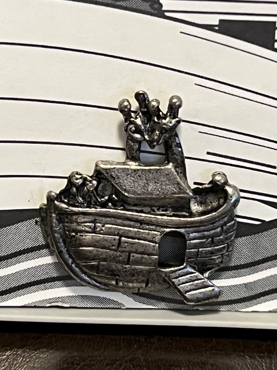 TeriE's tweet photo. CUTE SET Vintage #NoahsArk 5 Pewter Tack Pins NEW on Original Card #Tigers #Elephants #Zebras #Cattle #tackpins #pewterpins #pewter #collectibles #hatpins #religiousgifts #ebayfinds #stockingstuffers #ebayfinds #animals #biblestories https://t.co/BuPaYxtdW7 #eBay via @eBay https://t.co/pamdM67vYT