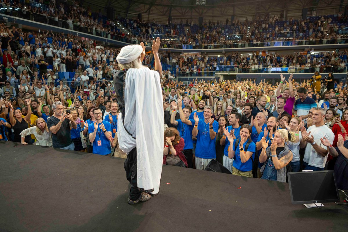 Sadhguru tweet media