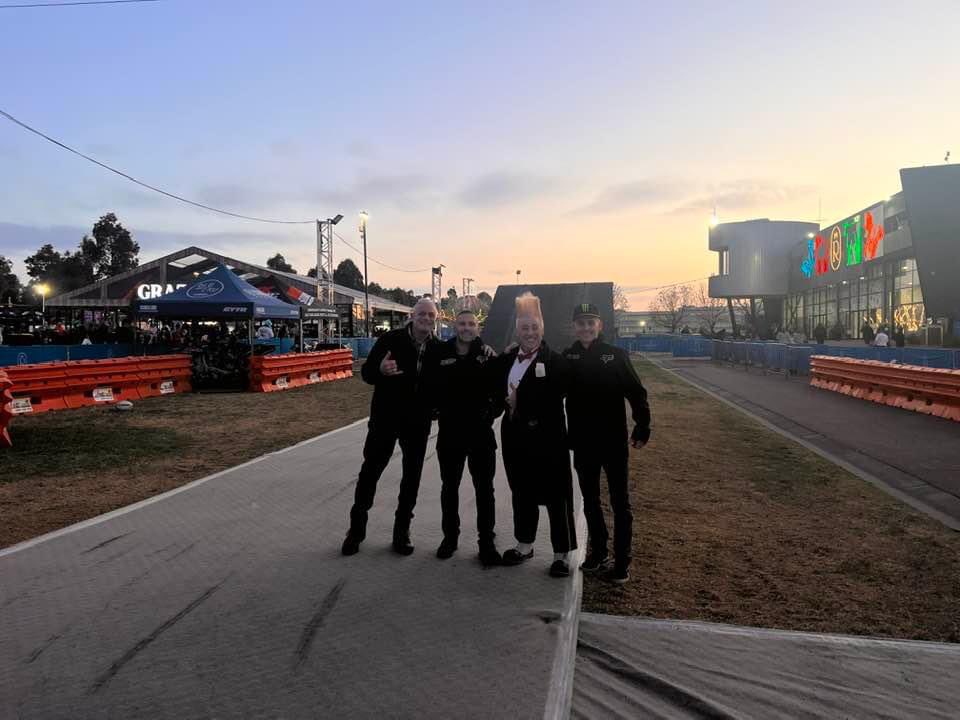 Bello Nock - OFFICIAL tweet media