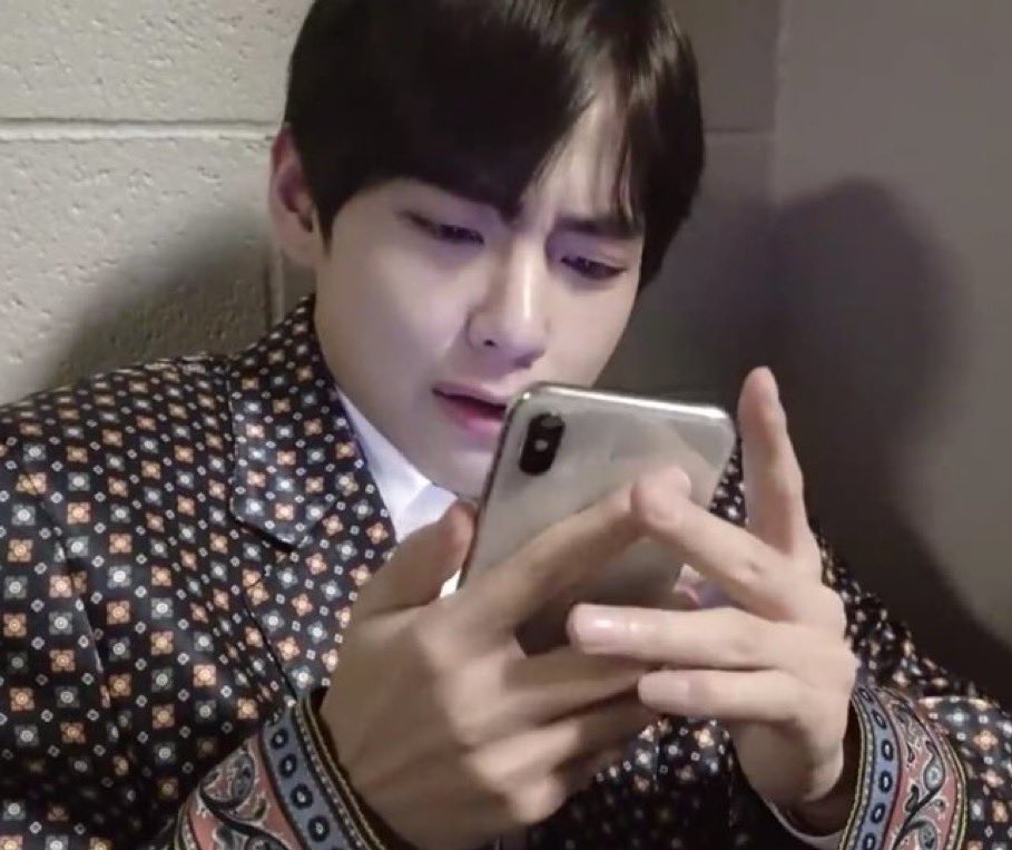 galacticidiots's tweet image. When the “happy ending” is only a short little epilogue after thousands of words of gruelling angst