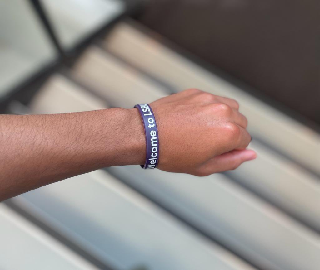 It feels so great to have completed 3 weeks worth of enrolment and freshers activity for new students <a href="/LSBU/">London South Bank University - LSBU</a> 

Very proud of my team <a href="/southbanksu_/">South Bank Students' Union</a> .We have been able to engage thousands of students during this period 🎉 

Now it’s the start of semester 1

Welcome to <a href="/LSBU/">London South Bank University - LSBU</a> 🙌🏽