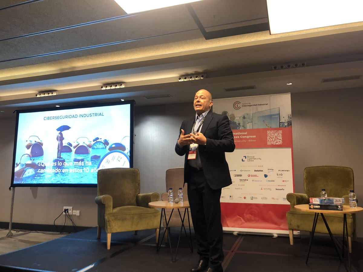 info_CCI's tweet photo. 📢Comienza #CCIcon21 en Bilbao de la mano de José Valiente, director del CCI. 

Esta XXI edición será muy especial, cargada de conocimiento, networking y muchas experiencias sobre #ciberseguridad OT. 

Contamos con el  @basquecscentre como anfitrión.

https://t.co/mYmyUkkNKP https://t.co/flzkGEHrbT