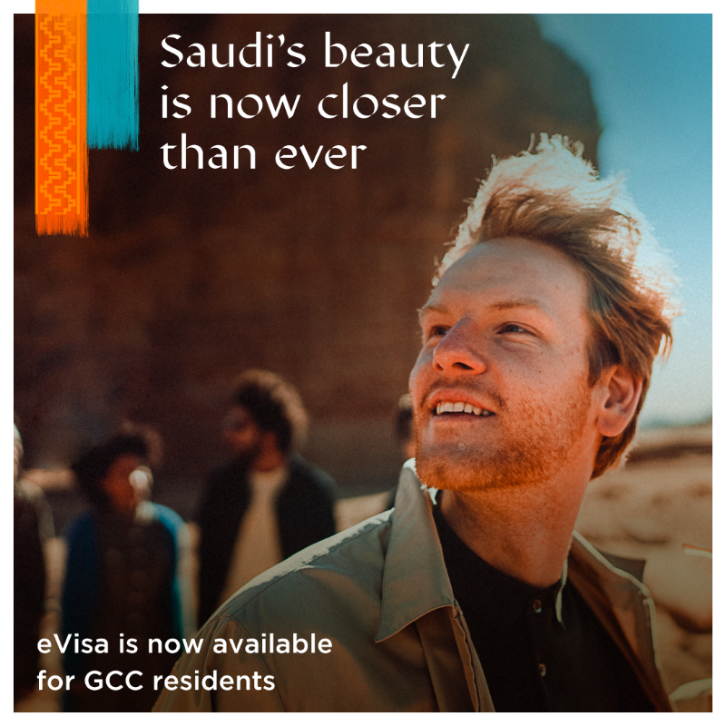 VisitSaudi's tweet photo. Time to enjoy exploring #Saudi ⛱️! 

It's now easier to get your E-visa🇸🇦!

Your trip is now closer than ever with the E-Visa for visit or Umrah 🛫

Apply now