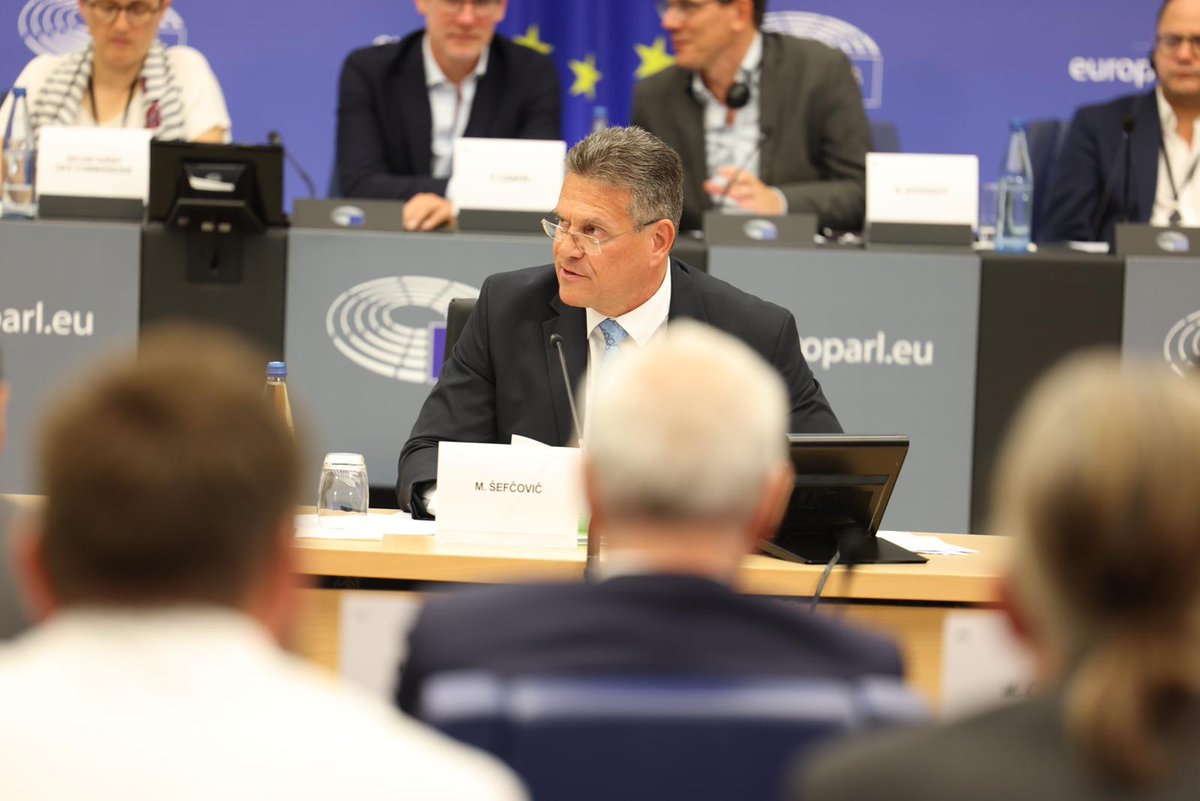 Commissioner-designate @MarosSefcovic is being quizzed now as Executive Vice-President for the #EUGreenDeal at the #EPHearing. Follow this tweet thread for our live coverage⬇️