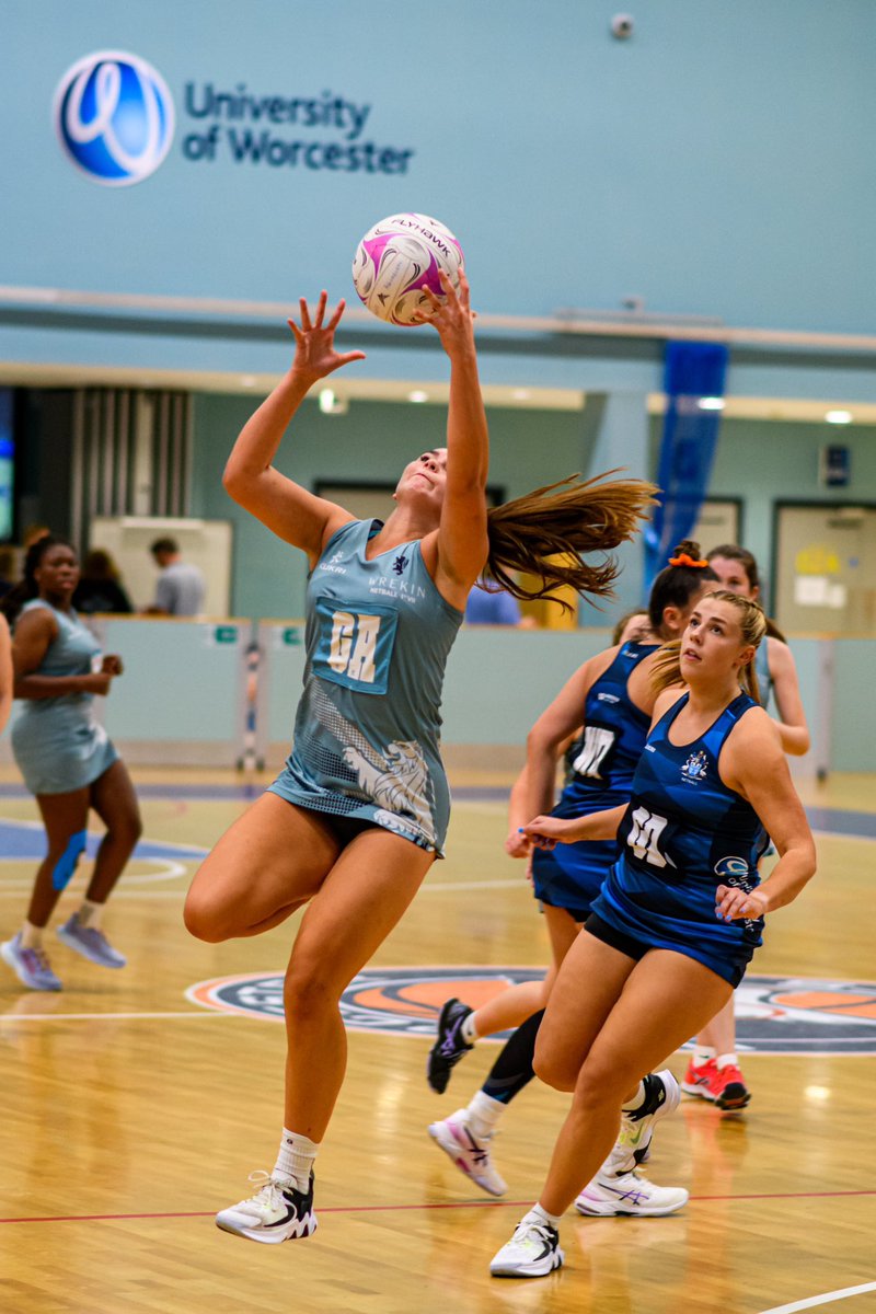 UWNetball's tweet photo. Action shots from Saturday ππ€π€π #netball #netballaction #sportsphotography @purpleswanphoto https://t.co/IVO6JqFHXE