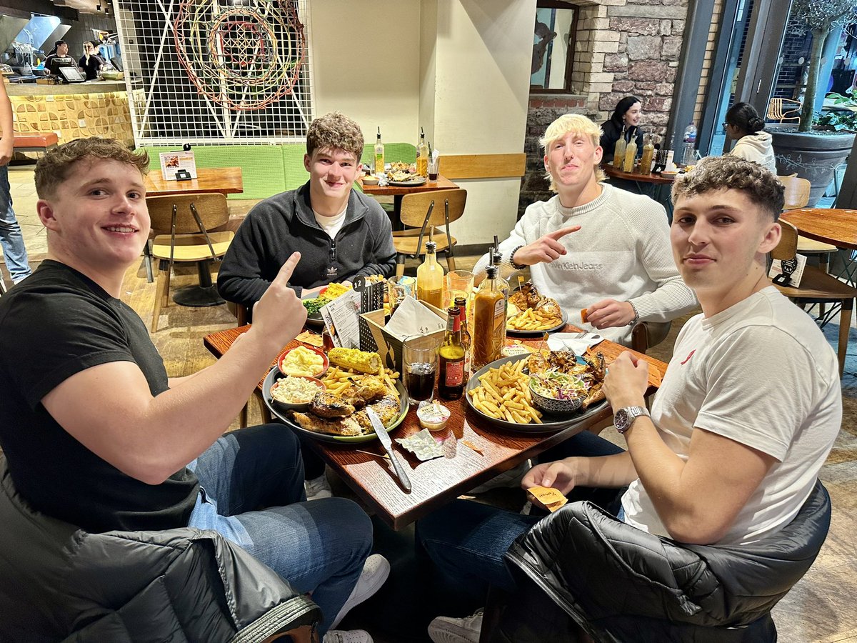 Martyn_Fowler's tweet photo. Great to catch up with a very special and very talented group of young men @CAVC_Rugby graduates To hear about  next steps in education, in the workplace and on the paddock. 

Friends for life sharing memories, stories and banter, all because of an oval shaped ball #RugbyFamily https://t.co/EwNoNBnXX8