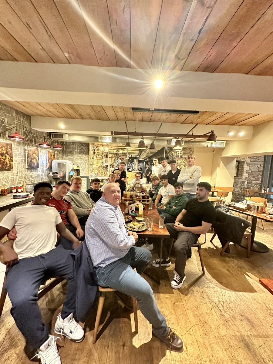 Martyn_Fowler's tweet photo. Great to catch up with a very special and very talented group of young men @CAVC_Rugby graduates To hear about  next steps in education, in the workplace and on the paddock. 

Friends for life sharing memories, stories and banter, all because of an oval shaped ball #RugbyFamily https://t.co/EwNoNBnXX8