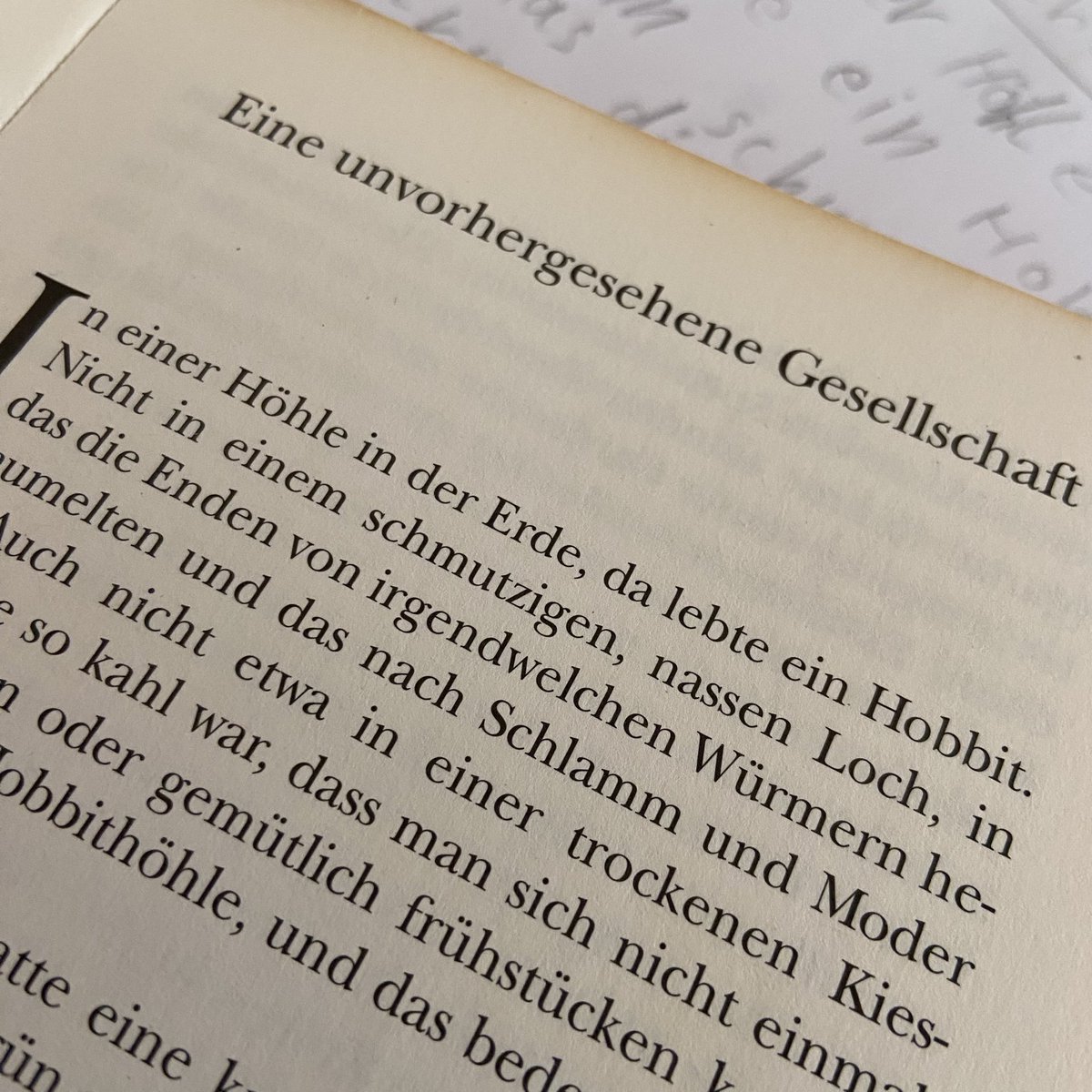 Wenn schon Diktat üben, dann wenigstens mit wichtiger Grundlagenliteratur.