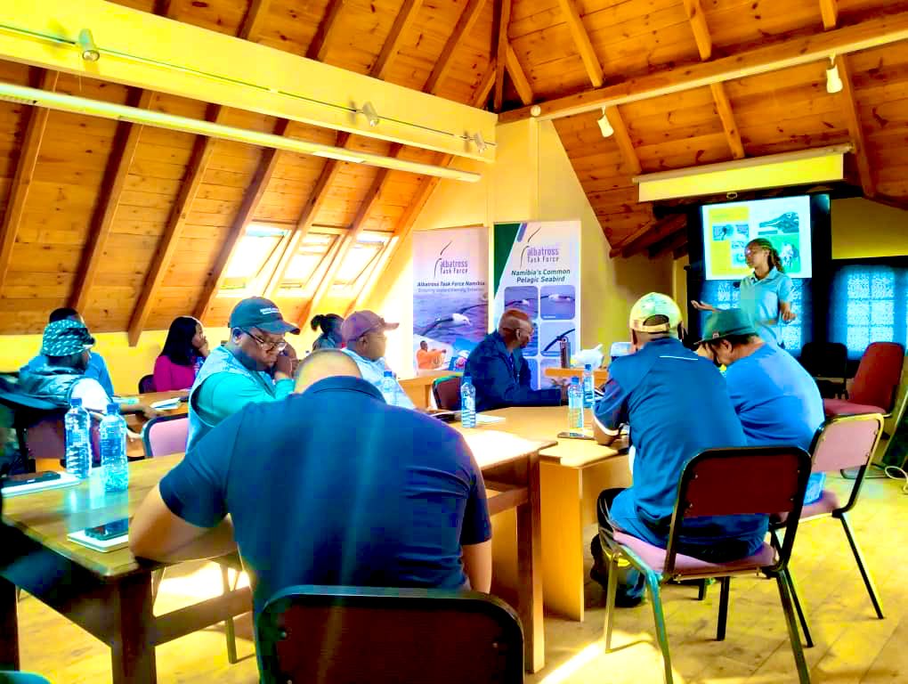 [1] Our Albatross Task Force team travelled to Lüderitz to conduct a training session with Fisheries Inspectors and Fisheries Observers on how to identity seabirds.