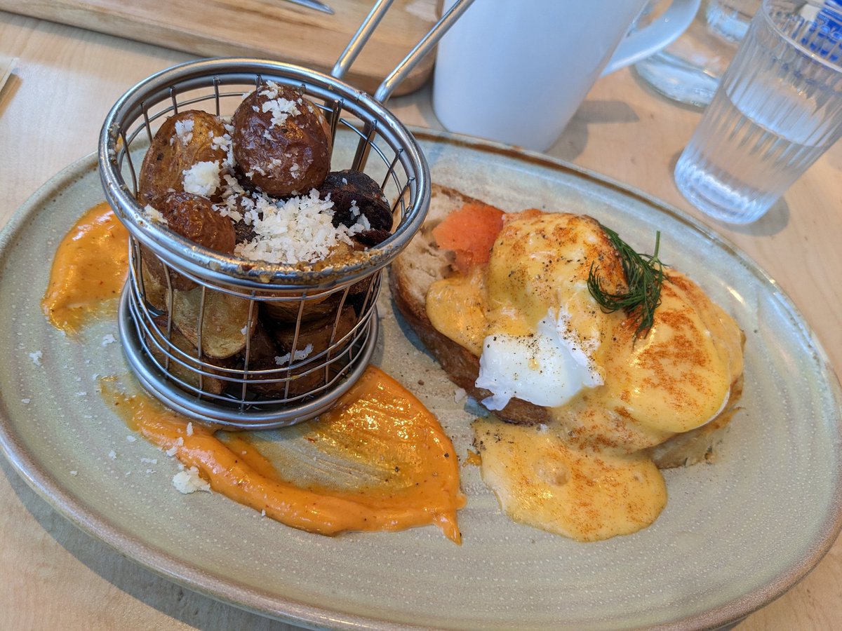 Zen Cafe for a Zen feel..
#eatlocal #breafast #yyceat #yummy #calgary #TuesdayFeeling #tuesdayvibe #Foodie #Zen <a href="/zencafe/">zencafe</a>