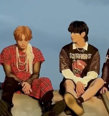🍼uwu y쭌 우유🐾🏀 tweet media