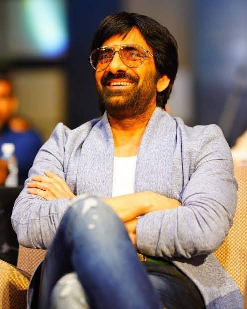 Will be interviewing #RaviTeja for #TigerNageswaraRao Send in your questions and will try to ask them to the #MassMaharaja #TigerNageswaraRaoTrailer #TigerNageswaraRaoOnOct20th