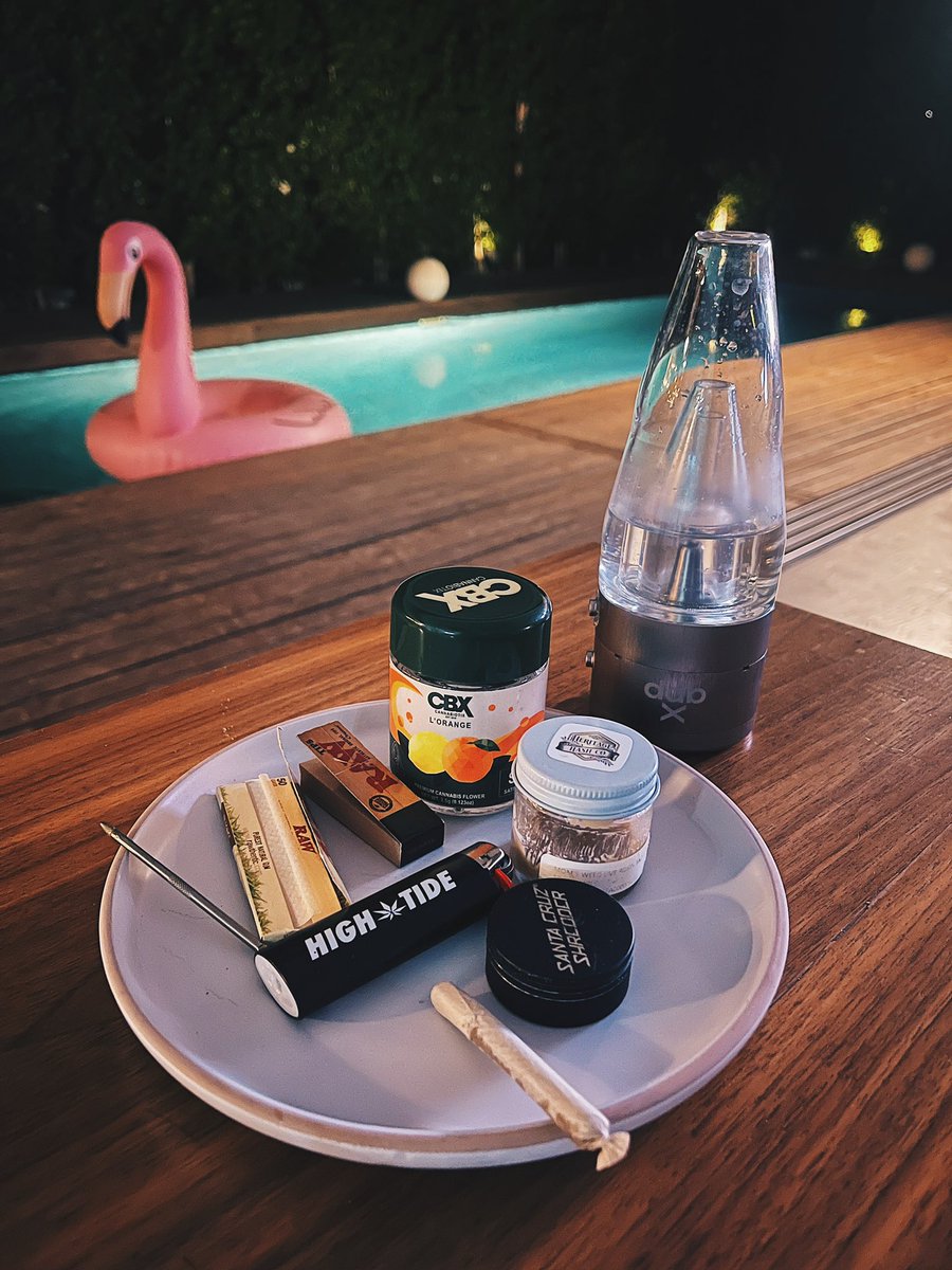 hightideorg's tweet photo. High Tide Delivers!!! 🚙💨💨💨
Order using our amazing delivery app for iPhone and Android 📲

📲 Download iPhone: https://t.co/emKfHNyT9t 
📲 Download Android: https://t.co/KJUB7kzvw5

#cannabis #cannabisdelivery #delivery #mobileapp #losangeles #california https://t.co/iAGM7AwBhI