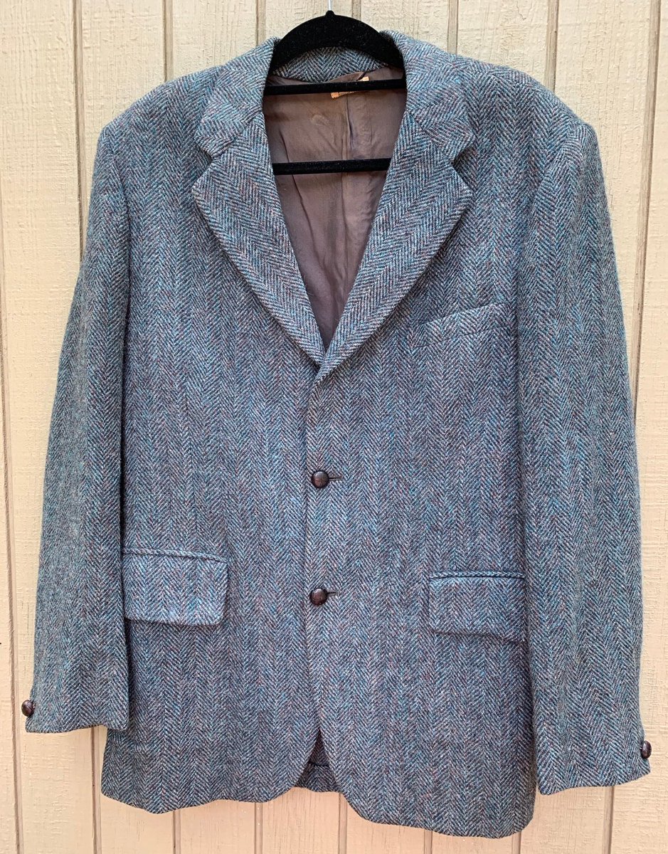 Montage_Decor's tweet photo. Harris Tweed #authetic highlands Tweed https://t.co/ks02rPYoNk