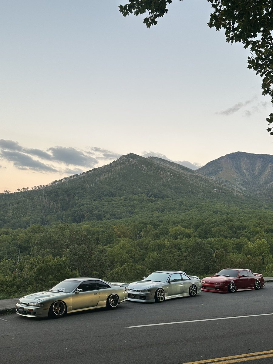 Nottherealjuang's tweet photo. Miami to Gatlinburg and back with not a single issue. I love this car so much I’m never selling this thing. https://t.co/FV34HeYZJt