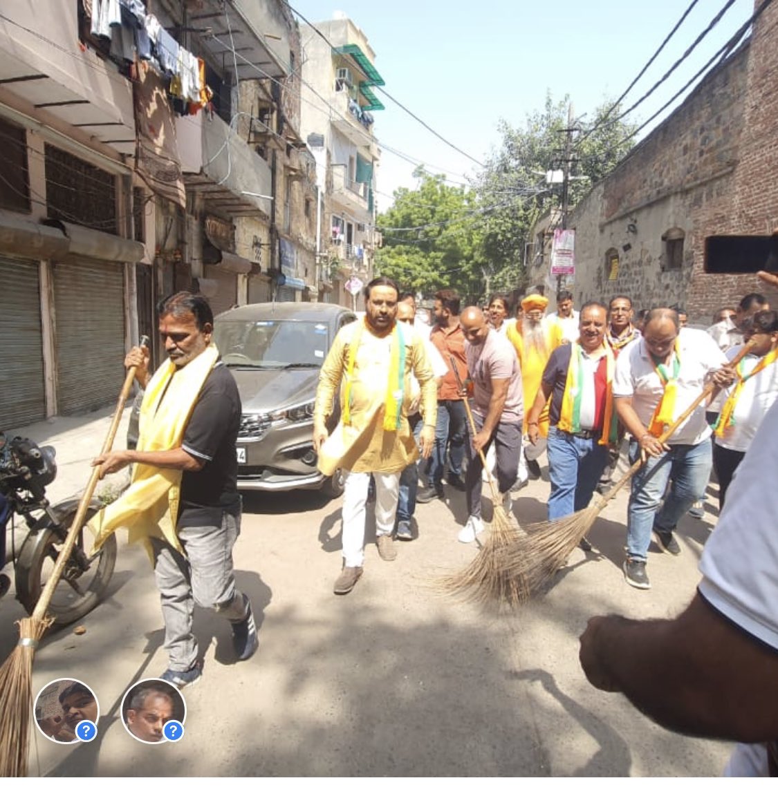 BubbyBhaiBJP's tweet photo. 2 अक्तूबर को बीजेपी ज़िला चाँदनी चौक के झुझारु ज़िलाध्यक्ष सरदार कुलदीप सिंह जी के नेतृत्व में सदर बाज़ार मंडल में रोशनारा रोड पर मंडल अध्यक्ष नितिन मल्होत्रा और मंडल कार्यकर्ताओं के साथ मिलकर स्वच्छता अभियान चलाया 
#सेवा_पखवाड़ा 
@drharshvardhan 
@Virend_Sachdeva 
@PavanRanaRSS https://t.co/eV3EreplmJ