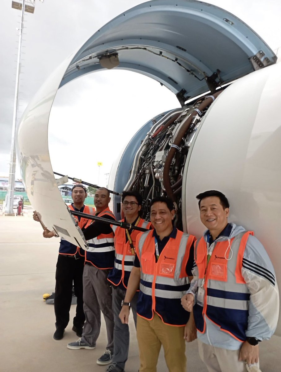 dviation_group's tweet photo. Our highest appreciation to our customers across the Asia-Pacific region for continually trusting in us to train their crew. Here’s Mr. Froi imparting knowledge to this stellar crew in Cambodia!

#aviation #engineering #aircraft #aircraftmaintenance https://t.co/cClQvmLfCq