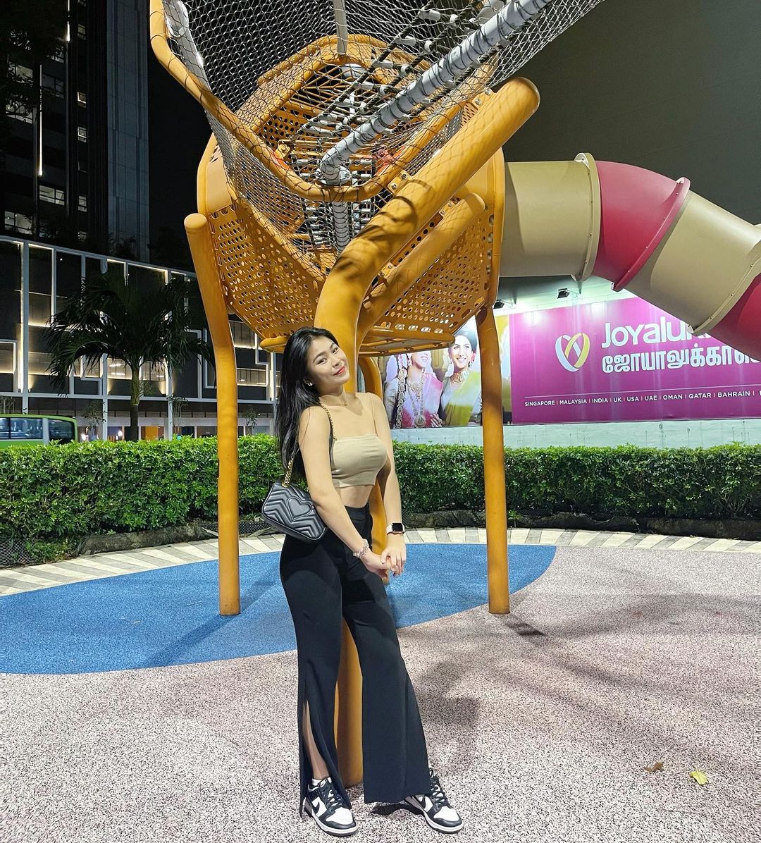 Angena706's tweet photo. 主动可能不是我的风格 但能让我主动的人肯定是我打心眼喜欢的人🥰  #Singapore  #dating https://t.co/ahc828kQ2w