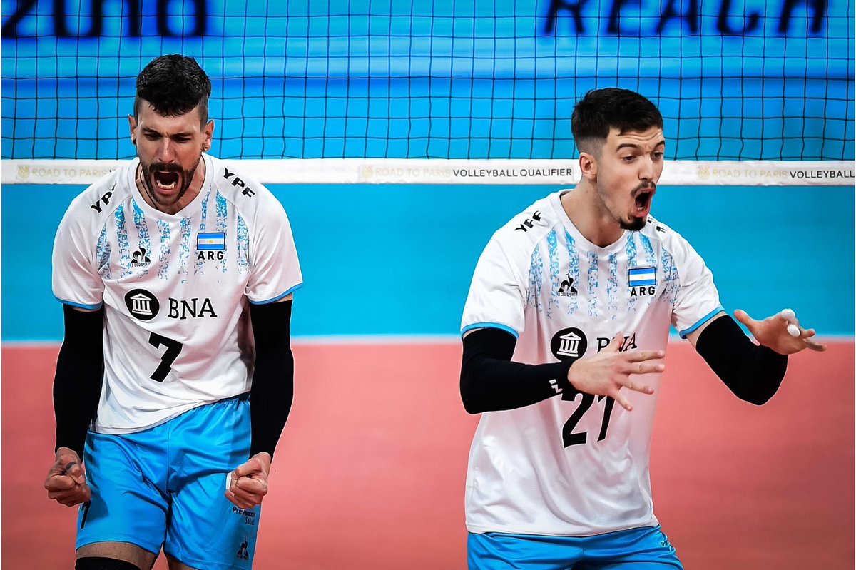 Voley_FeVA's tweet photo. Vamos Argentina que seguimos🇦🇷🙌

Nos vemos el miércoles 2am para alentar todos juntos💪

#VamosArgentina🇦🇷 https://t.co/xGnHJIm6bd