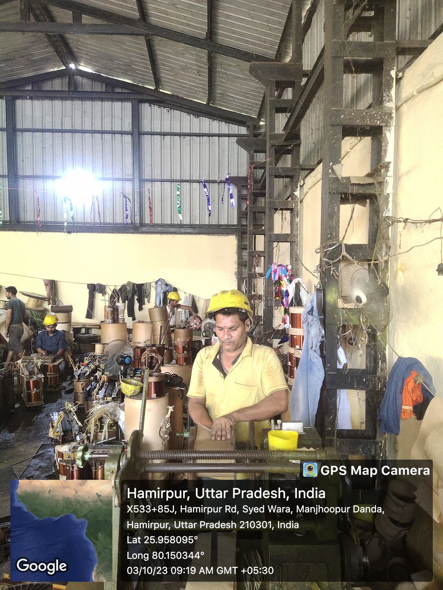 SdoKulpahar's tweet photo. Repairing of damage transformer is going on at hamirpur workshop as per instruction of respected SE workshop sir @dvvnlhq @DvvnlDirectorT @DvvnlWorkshop @SeHamirpur  @ee_ewd https://t.co/ndLrhJzsu2