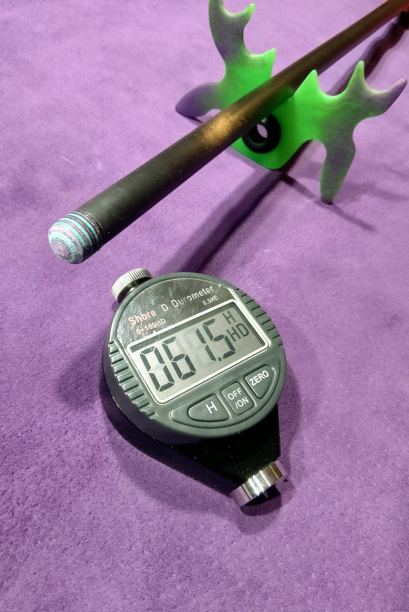 Riotipsus's tweet image. More Rio custom tips heading out. Hand made here in the USA. #poolcue #custompooltips #customcues #billiards #cuetip #apapool #MADEINUSA