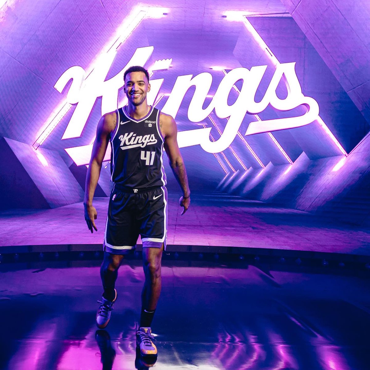 TreyLyles's tweet photo. 9 Years Of This Kids Dream! https://t.co/fQtFEg7N20