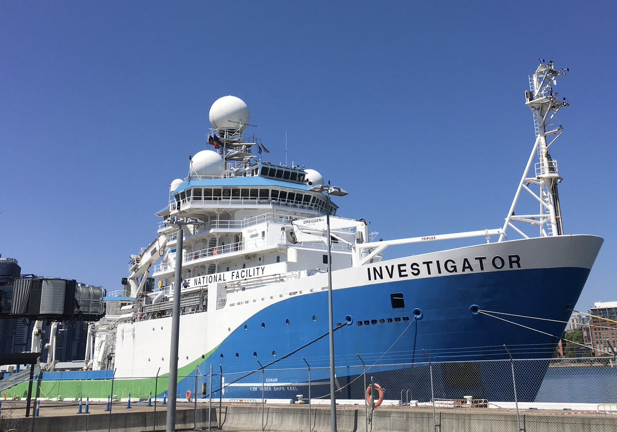 Alistair Poore (@alistairpoore) on Twitter photo Excellent to tour the RV Investigator and hear about the next voyage to learn the secrets of eddies off our coast - led by <a href="/moninya/">Prof Moninya Roughan</a> <a href="/UNSWScience/">UNSW Science</a> <a href="/unswbees/">UNSW Biological, Earth and Environmental Sciences</a> <a href="/OceanRes_UNSW/">UNSWOceanography</a> Excellent to tour the RV Investigator and hear about the next voyage to learn the secrets of eddies off our coast - led by <a href="/moninya/">Prof Moninya Roughan</a> <a href="/UNSWScience/">UNSW Science</a> <a href="/unswbees/">UNSW Biological, Earth and Environmental Sciences</a> <a href="/OceanRes_UNSW/">UNSWOceanography</a>