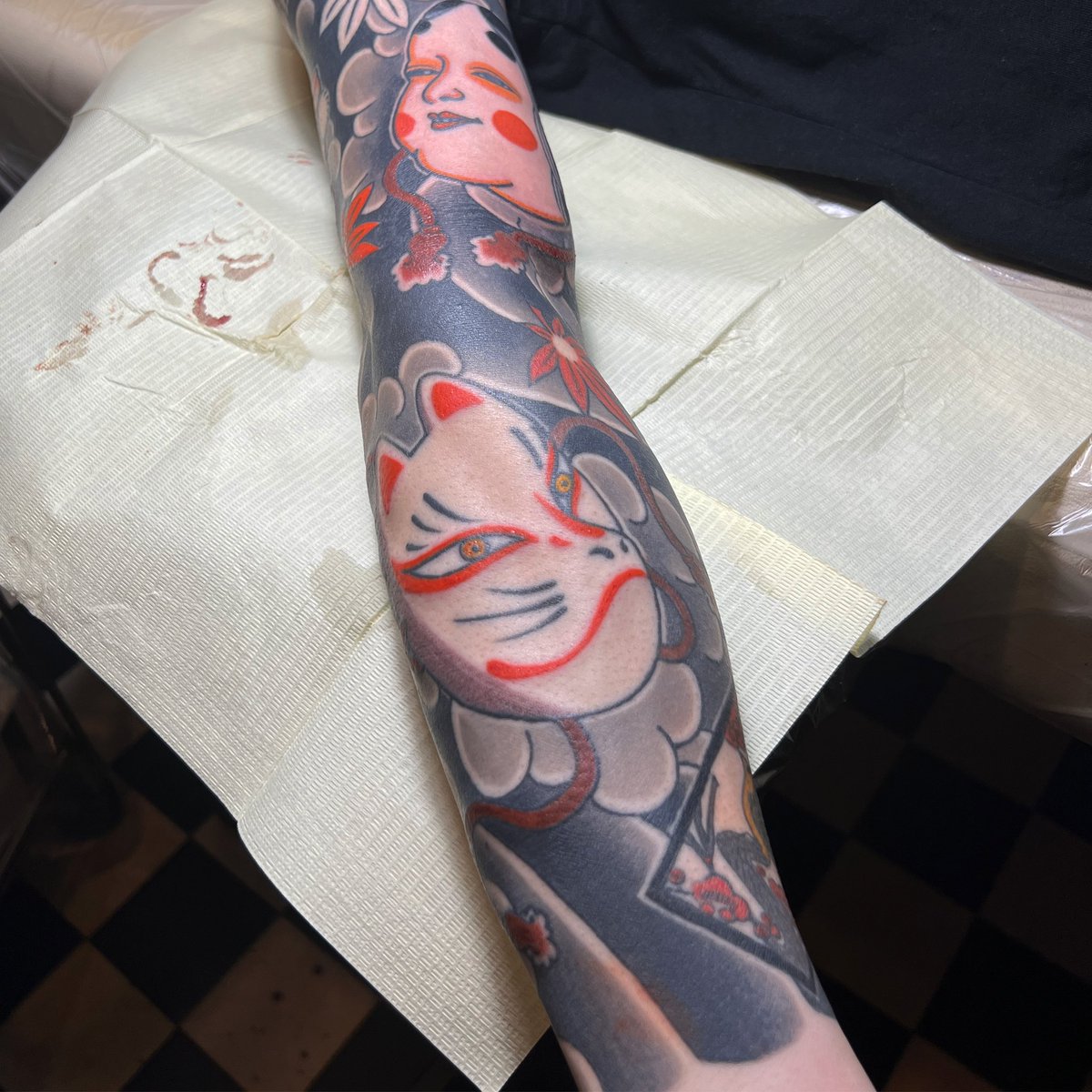 tattoomatsu's tweet photo. #刺青 #タトゥー #tattoo #irezumi #ink #千葉タトゥー #千葉刺青 #千葉タトゥースタジオ #面ちらし https://t.co/Oh4k1Wv4HR