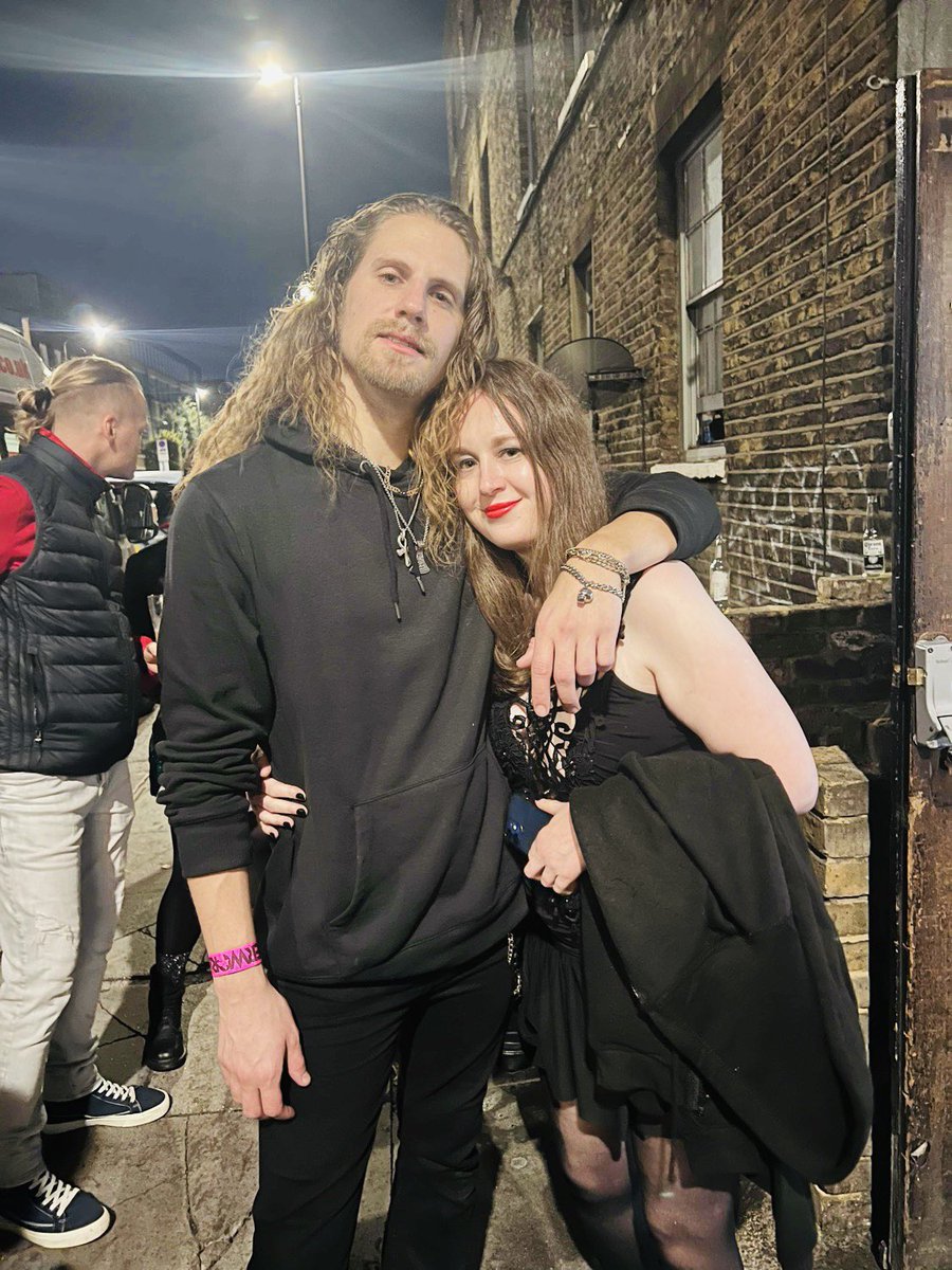 NmRix's tweet photo. #Dynazty were absolutely PHENOMENAL. Two mindblowing and breathtaking concerts. I’m ecstatic that I got to see them live again. 🤘🖤🎶 Thank you so much Nils for taking time to speak to us and take photos. And for grabbing my hand during the concert. 😍❤️ @dynaztyband https://t.co/q6jUuRfTaI