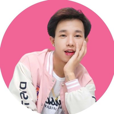 Louis211997's tweet photo. #NewProfilePic https://t.co/OUuRzGeRZ2