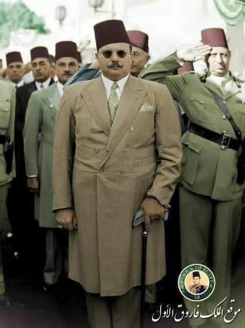 Aserasorat12's tweet photo. #ارض_اللوا 
📌قالوا عليك فاسد وجامعة القاهرة كانت الأولي عالميا وطلبة اليونان وإسبانيا وإيطاليا وإنجلترا كانوا يدرسون فيها.
🩸قالوا عليك فاسد والدولار كان ب 20 قرش والجنيه المصري أغلي من الجنيه الذهب
قالوا عليك فاسد وكانت إنجلترا مدينة لمصر ب 500 مليون إسترليني.
3/1 https://t.co/ZHO4AbJMhx