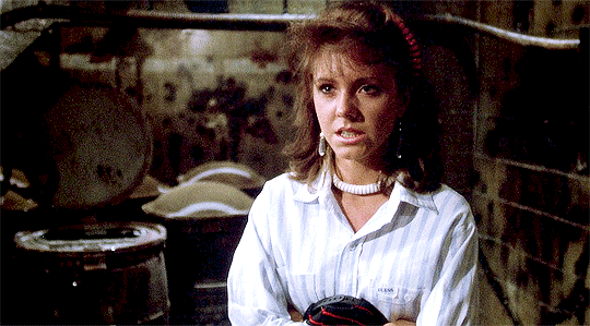 vhs_64's tweet photo. ☢️🧟 The Return of the Living Dead (1985) - Zombies, punk rock, and dark humor collide in this '80s cult classic, creating a horror-comedy masterpiece! https://t.co/DDajJoZLTY