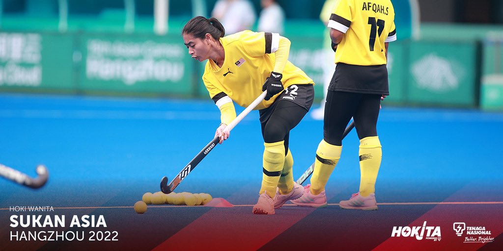 HokitaMY's tweet photo. #AsianGames2022 | #FieldHockey (W) | Pool A

Panaskan badan dulu sebelum aksi terakhir kumpulan #MASvKOR! 

#SayaSokongHokiMY #BersatuUntukHoki https://t.co/yTYi66k3zC