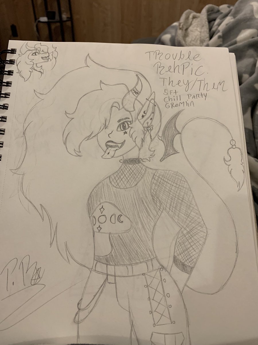 DRehpic's tweet photo. The innocent one (sweater wearing soft boi) looks like a gremlin while the gremlin (flannel wearin dork) looks innocent. The non binary hits on point tho. https://t.co/xpMkqZxfmW