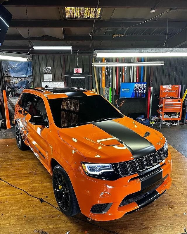 trackdemons_'s tweet photo. Jeep Trackhawk 👍🏻 or 👎🏻? https://t.co/GRCt3gDNaC